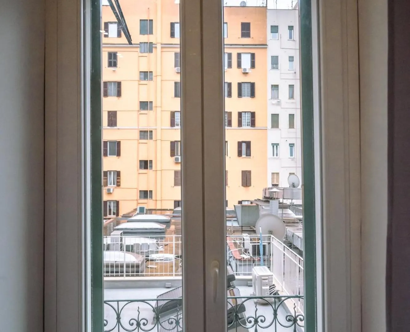 Eleganza E Comodita Tra San Pietro E Musei Rome Apartment